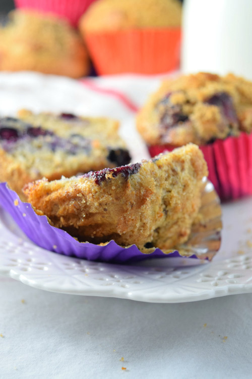 Skinny Whole Wheat Blueberry Muffins made with yorgurt