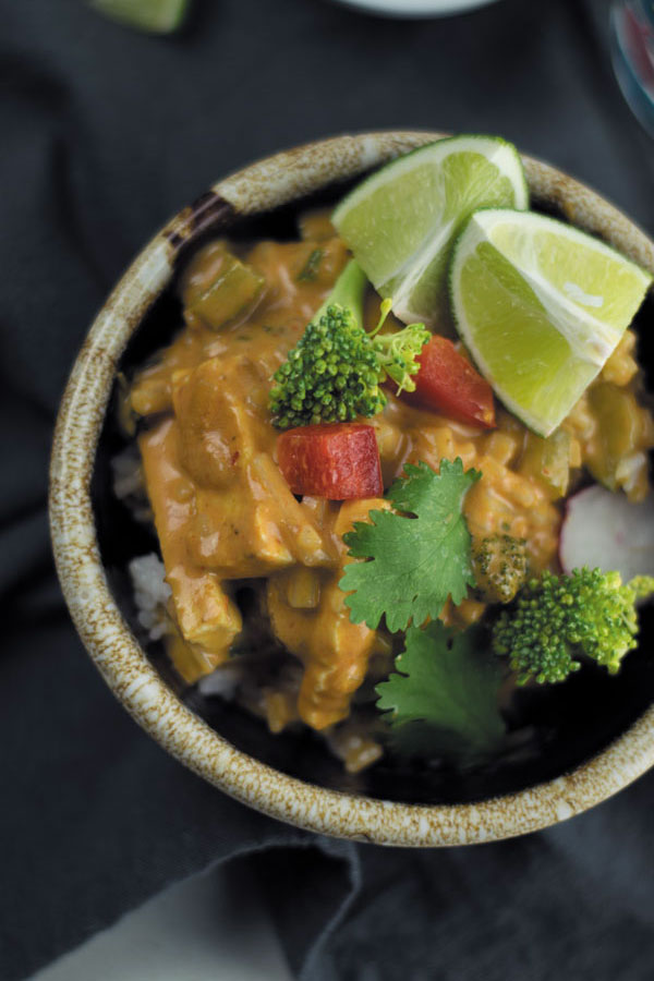 bowl of thai red curry