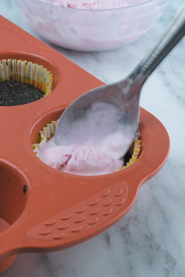 filling with icecream neapolitan cupcakes