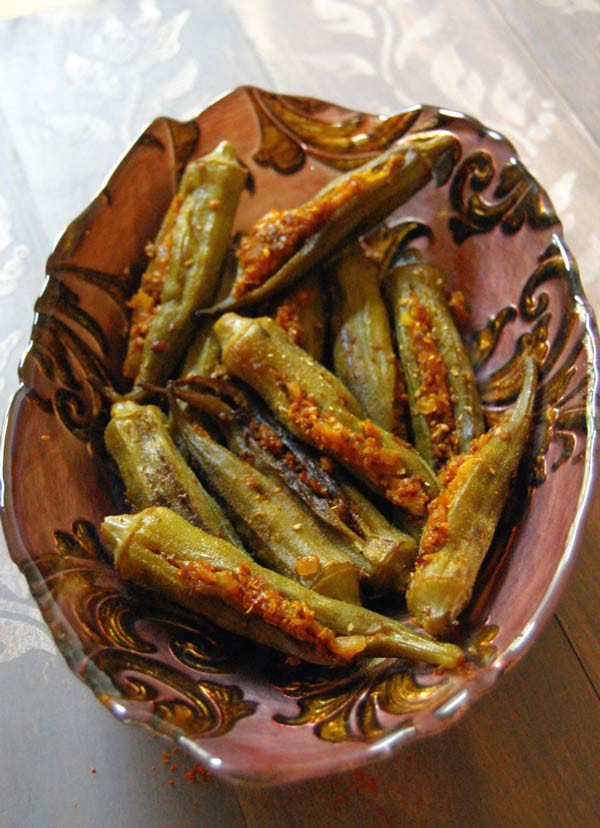 Stuffed Masala Bindi - Stuffed Okra