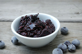 10 mins blueberry chia seed jam