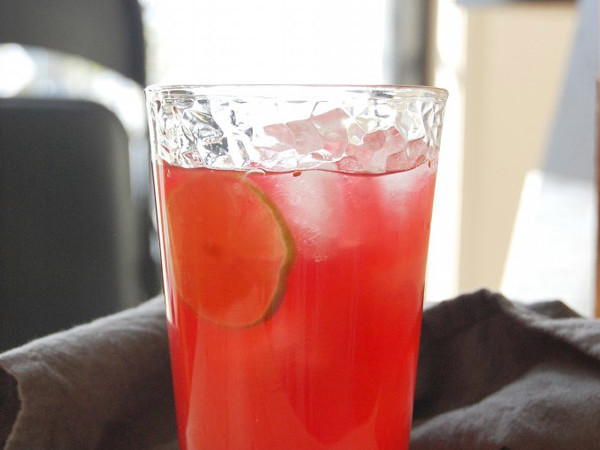 Cranberry GingerAle Cocktail