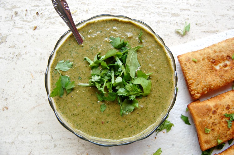 Cashew-Cilantro Sauce for Cheesecake Factory Avocado Egg Rolls 