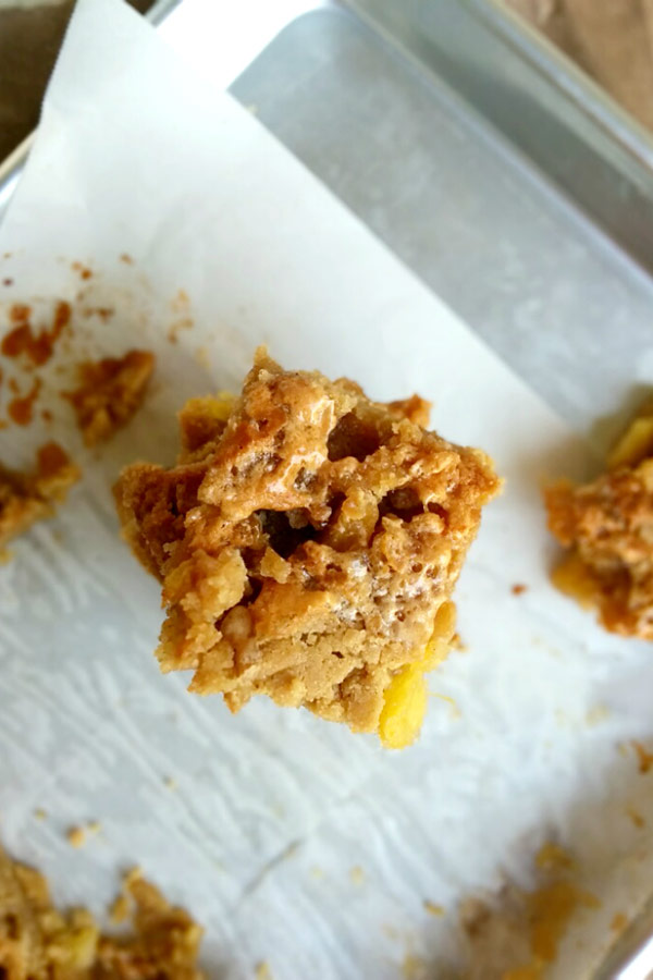 Stack Pineapple Marshmallow Blondies bar