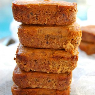 Spiced Pumpkin Bars With Hazelnut Crust