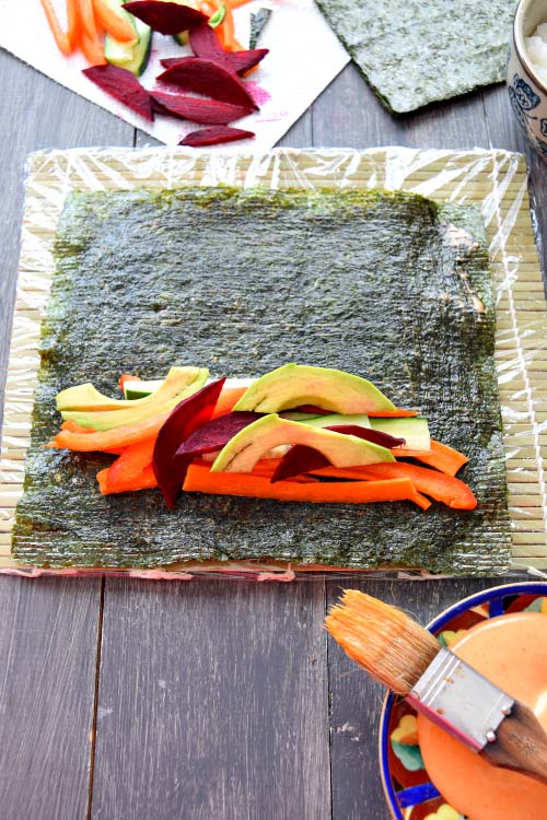 How to Make Spicy Mayo Vegetable Sushi Step 4