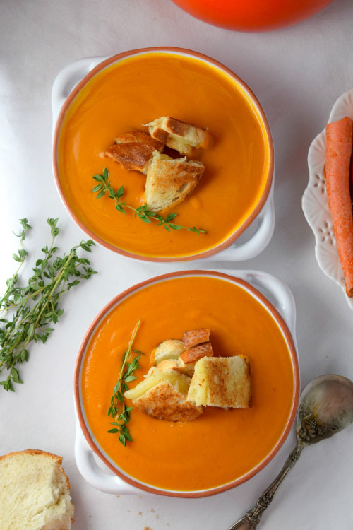 Very Creamy Easy Tomato Soup With Grilled Cheese Croutons