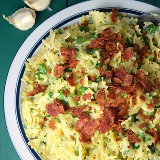 30 mins Cheesy Bacon & Spinach Pasta