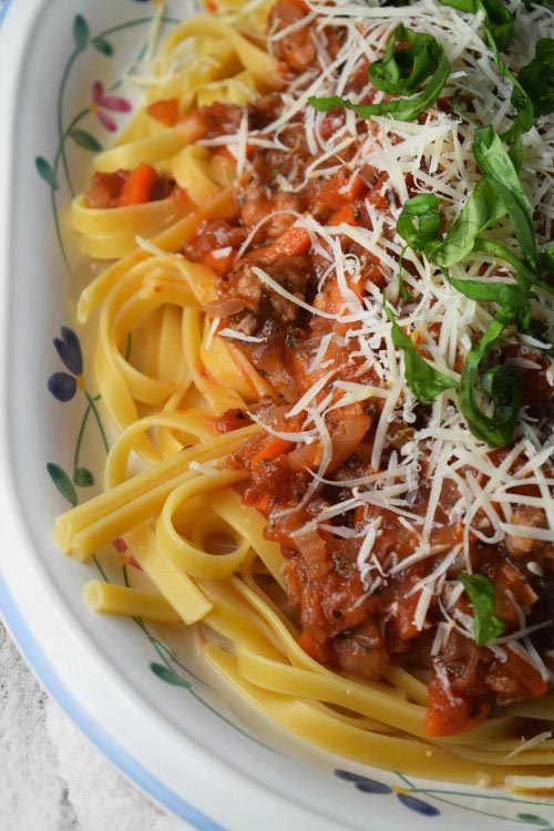 30 Mins Pork Bolognese 1