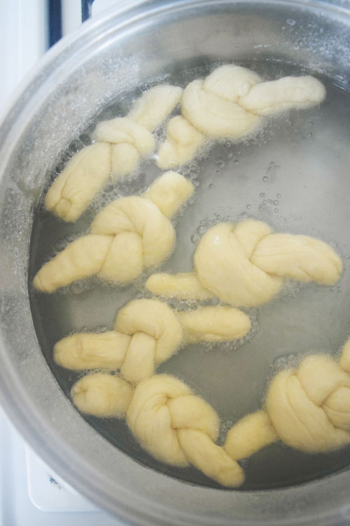 Step 8 How to make Easy Soft Pretzel Knots