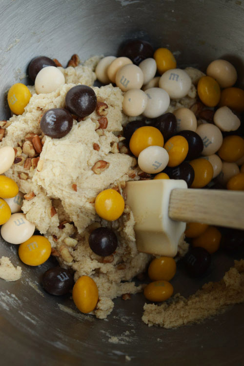 Dough Mix for M&M Pecan Pie Pizza