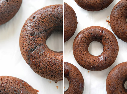 Chocolate Baked Doughnuts