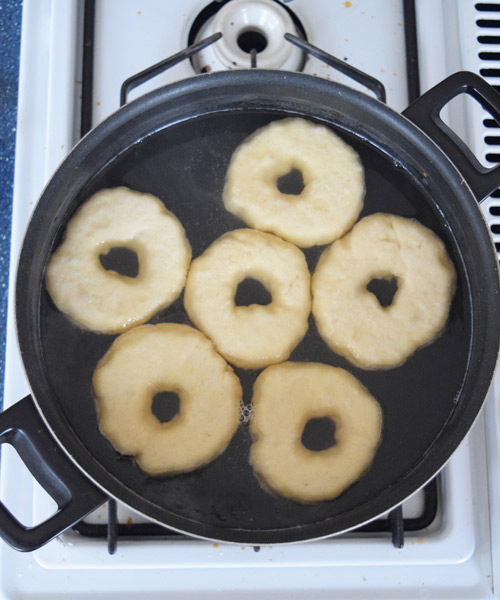 Boiling Bagels for How to Make Bagels