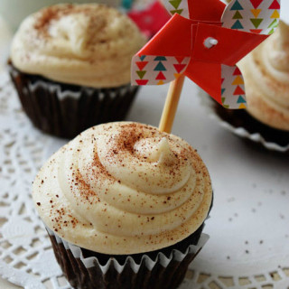 Mochaccino Cupcakes with Coffee Buttercream