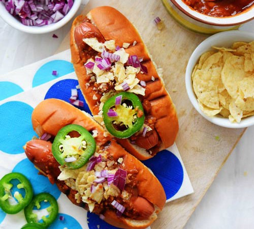 Slow Cooker Chili Dogs