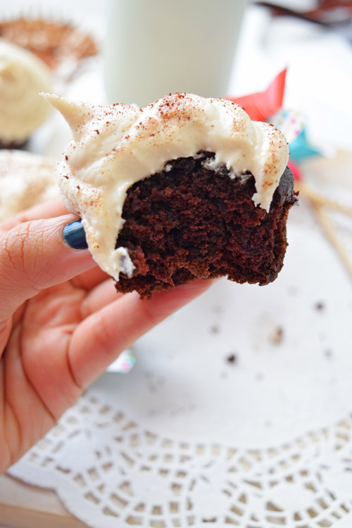 Soft and Moist Mochaccino Cupcakes with Coffee Buttercream