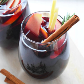 Spiced Apple Sangria