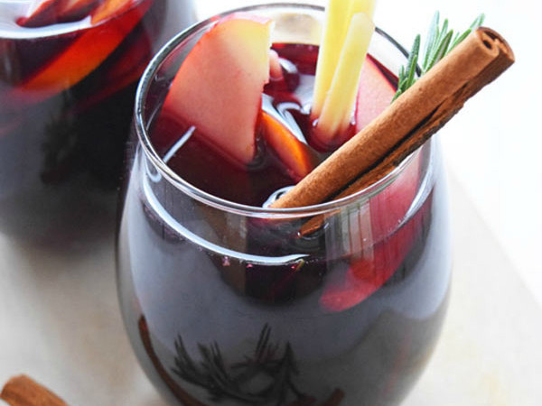 Spiced Apple Sangria