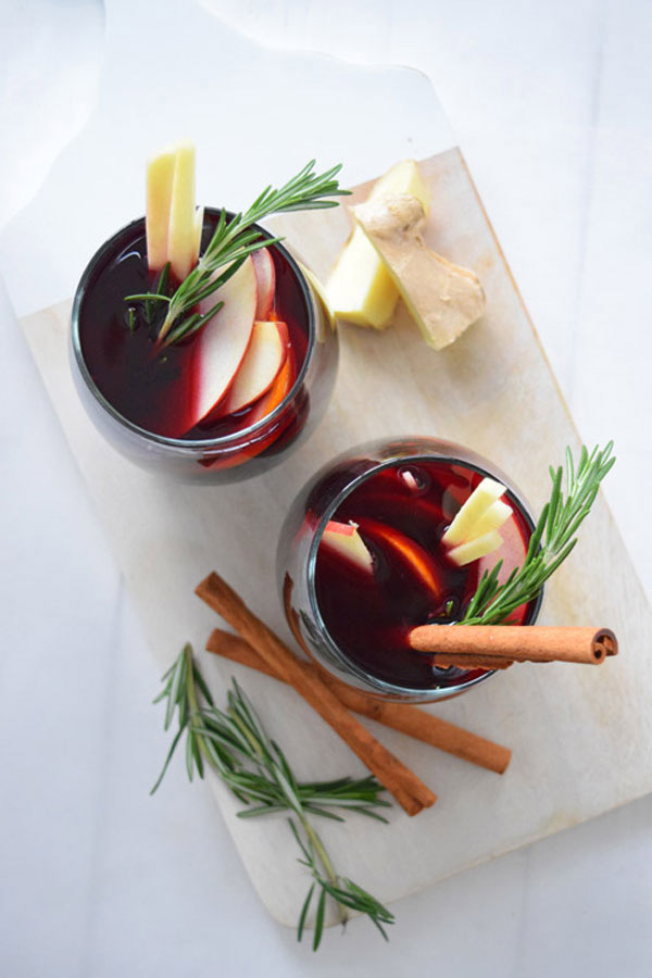 Spiced Apple Sangria Perfect for Parties
