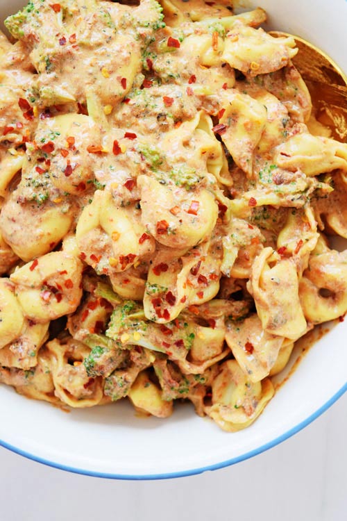 Yummy Roasted Garlic Tortellini Pasta