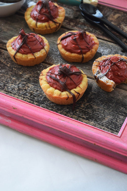 Red Velvet Cheesecake Cookie Cup 1