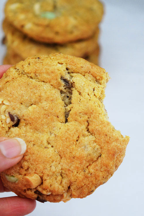 Soft Yummy Mint Chocolate Chip Cookies