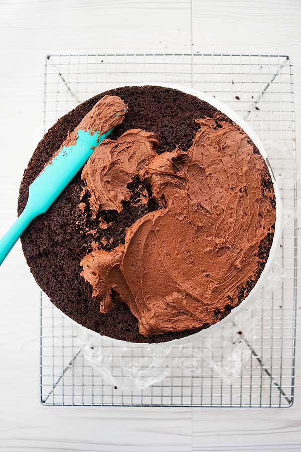 chocolate buttercream frosting on chocolate cake