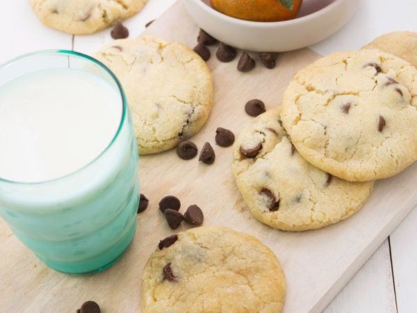 simple chocolate chip cookies