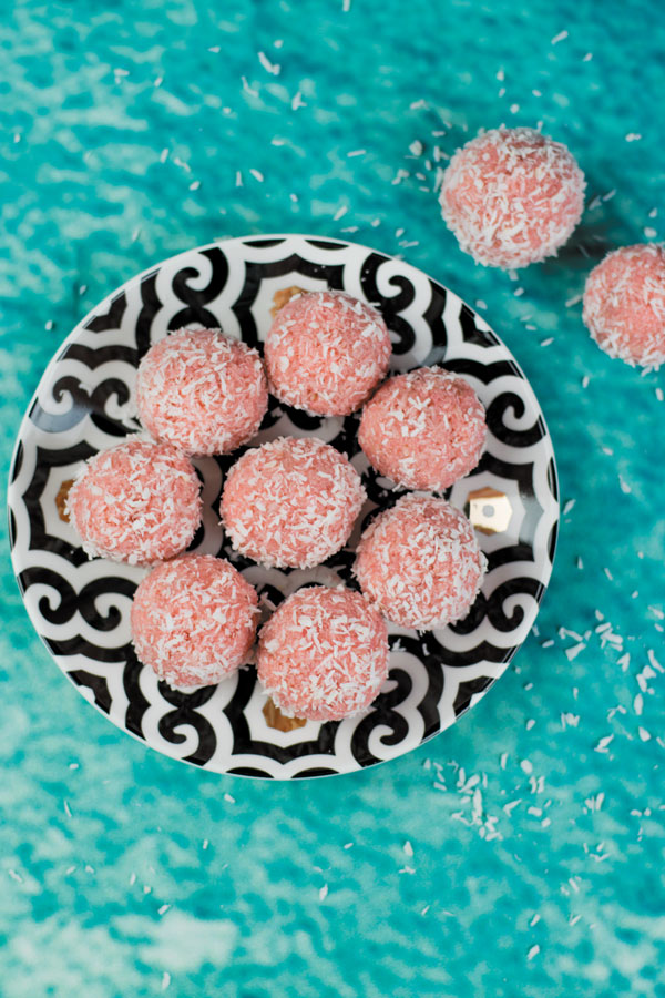 Rose Coconut Ladoo Complete 3