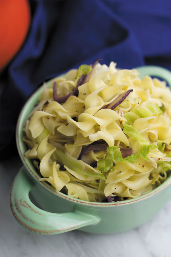 Haluski-Stir-Fried-Cabbage-&-Noodles-ready