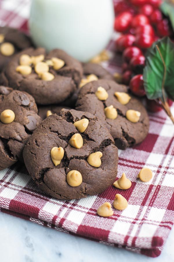 Chocolate PB Brookies - easy, eggless CHOCOLATE BROWNIE COOKIES with PEANUT BUTTER. Popular holiday treat loved by all!