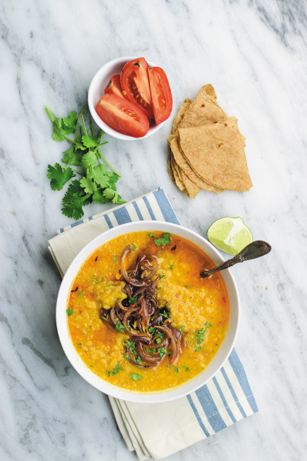 Easy Crockpot Red Lentils - Creamy red lentils made in slow cooker, served with tempered onions. This MEAL I can eat everyday! Simple, CHEAP & protein packed meal which tastes as good as the one at restaurant!