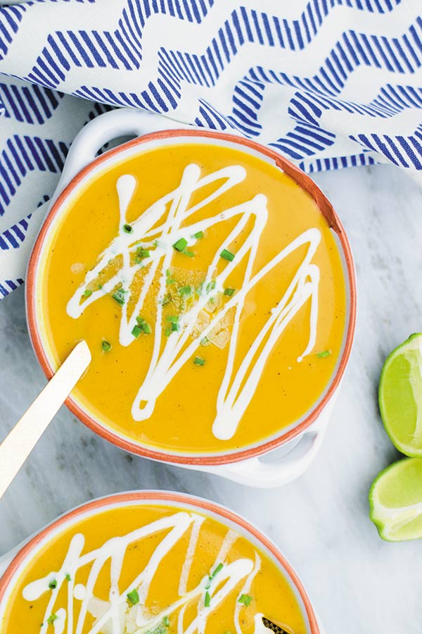 Butternut Squash & Sweet Potato Soup - delicious butternut squash, sweet potato and apple soup, all thrown in slow cooker! A no fuss soup which even my picky eater loved!