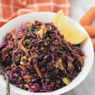 Roasted Vegetable Lentil Salad - Delicious & healthy LENTIL SALAD with roasted vegetables, crunchy cabbage & carrots and simple vinegar & olive oil dressing! Super filling & leftovers are great for lunch throughout the week.