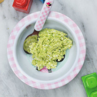 ready-to-eat-avocado-egg-mash-title