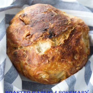 roasted garlic and rosemary no knead breadTITLE