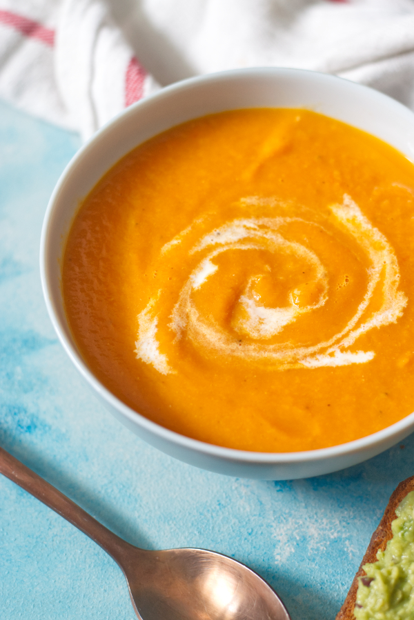 roasted tomato carrot soup